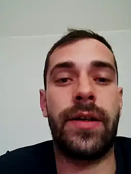 Elchicomalo29 webcam