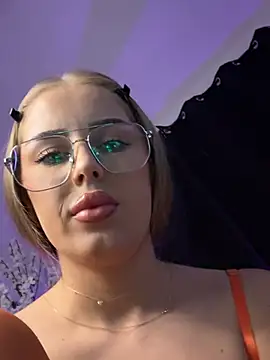 AubrieleRouj1 webcam