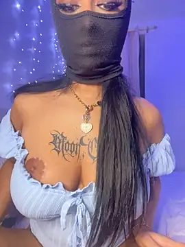 Webcam Model (kamila_french)  is live.Free join now!