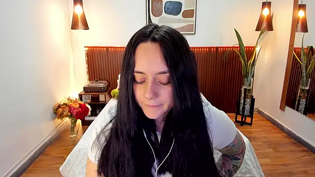 KatherineBond webcam