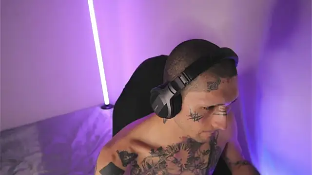 TokyoHatsumoto webcam