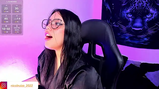 Nicolle_Ruizz webcam