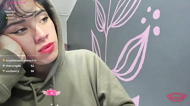 Kiara_Fox__