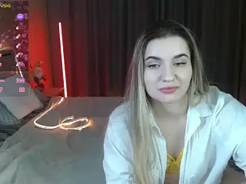 bellaablushh - BellaaBlushh's free webcam