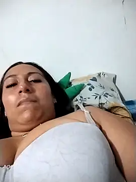 agathaklein - Agathaklein's free webcam - UK Sex Cams