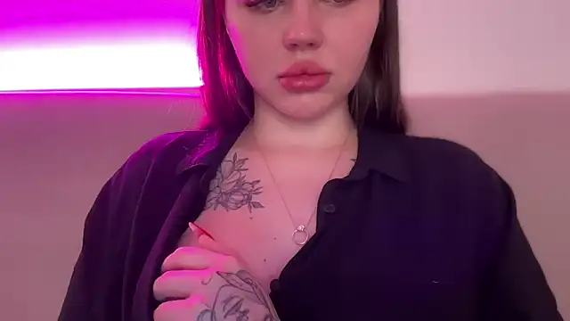 AlmaryKim's Stripchat show and profile