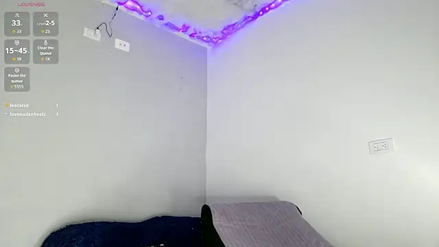 gigilovedback webcam