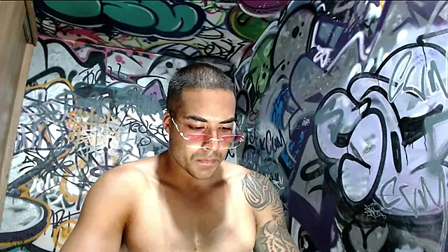 Justin_Frank webcam