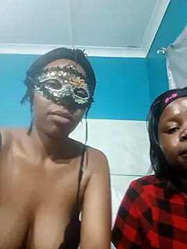 CreamyCupCake_96 webcam