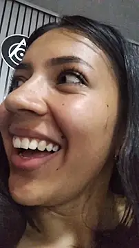 kamyglam - KamyGlam's free webcam - UK Sex Cams