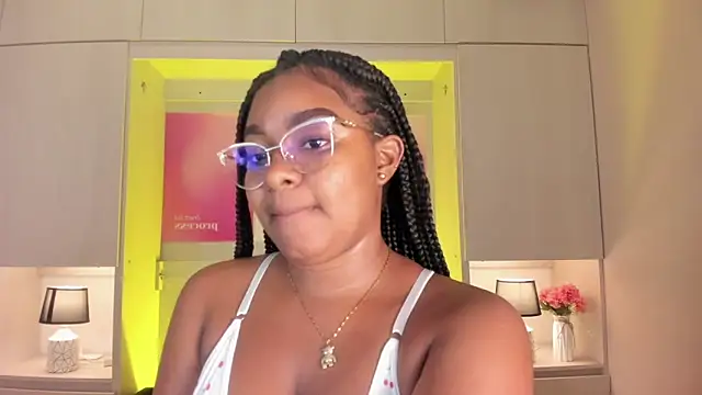 tamaraa_smiith webcam