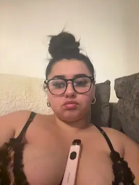 Wild_Busty_Niyah_XX webcam