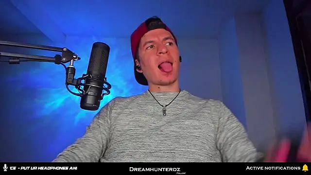 headhunterdz - Headhunterdz's free webcam - UK Sex Cams