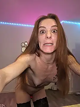 Webcam Model (Ladykimberly_XOXO)  is live.Free join now!