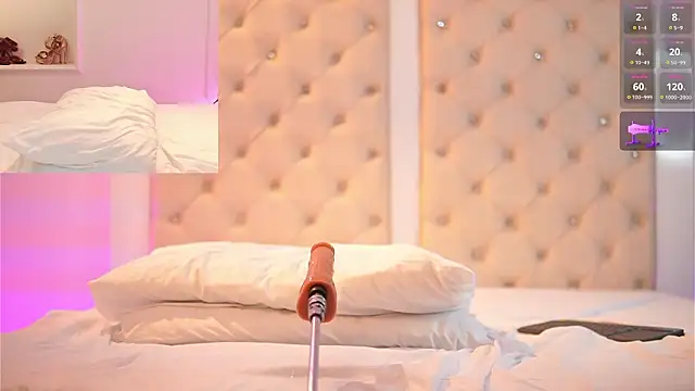 caroline_adams_ webcam