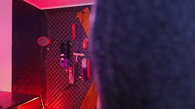 babyvelvet_bdsm - BabyVelvet_bdsm's free webcam - UK Sex Cams