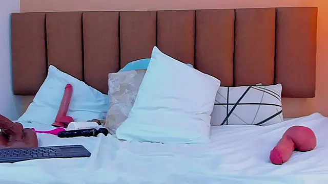 sophieturner_mg webcam