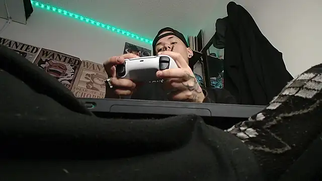 Anhony_Muscle webcam