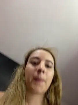 karla-thomsom10 webcam