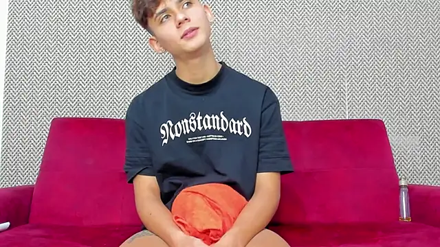 willy_sexxx18 webcam