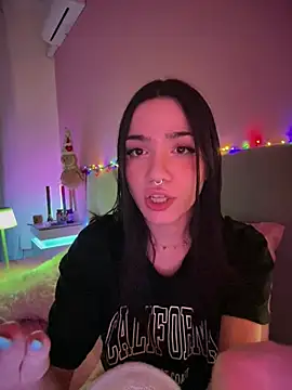 ShannonShanny webcam