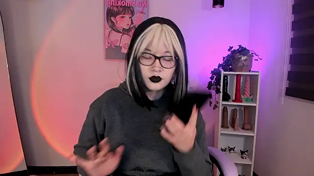 _asami_chieko_ - _asami_chieko_'s free webcam - UK Sex Cams