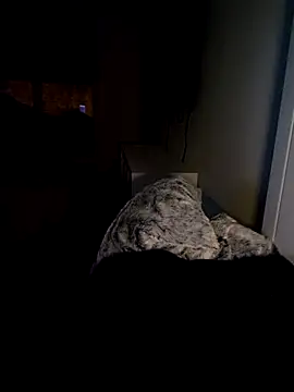 Webcam Model (cleo094)  is live.Free join now!