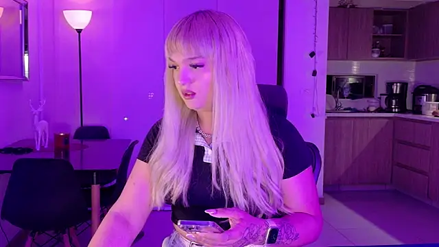 ScarletThompsonx webcam