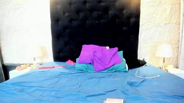 ChanelleJohnson_ webcam