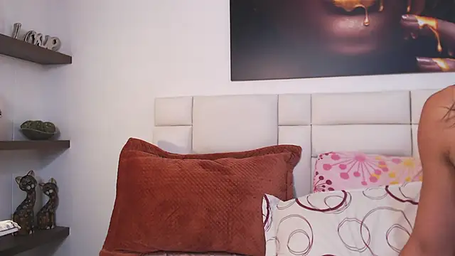 NicoletBlossom webcam