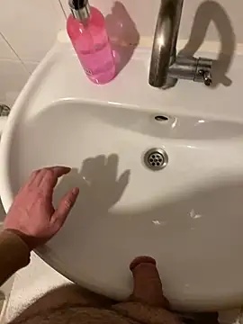 salih0634 (M young) - Boşalma 150