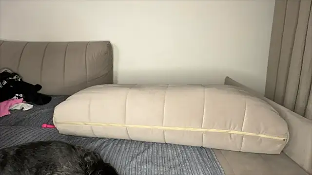 mark_and_jennie (G teen) - cum in her mouth