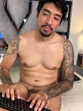 valery_and_Dani_ webcam