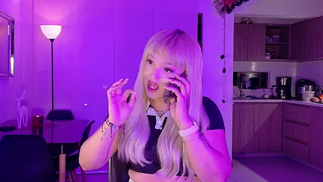 ScarletThompsonx webcam