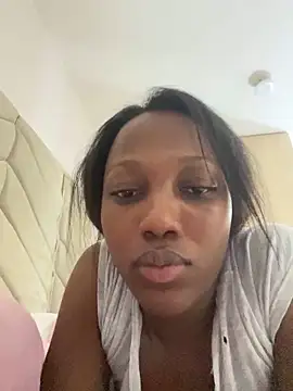 Webcam Model (KellyaCute_)  is live.Free join now!