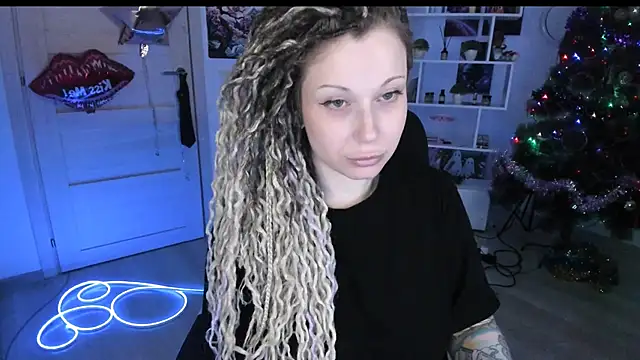 honeysallymoore - HoneySallyMoore's free webcam - UK Sex Cams