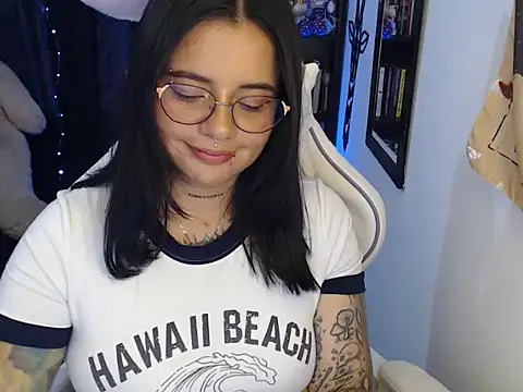 Lau_smiith webcam