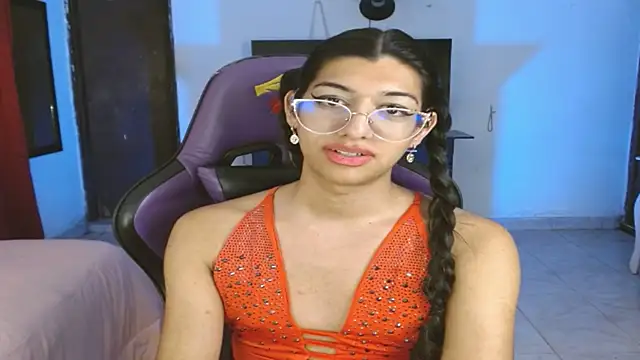 Alanni_parker webcam