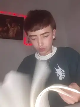 AlexxaAndRileyy webcam