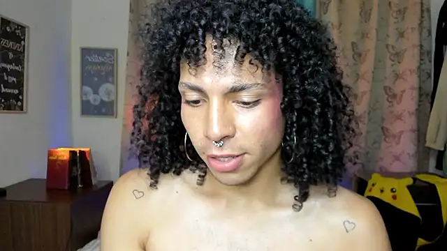 angel_white25 - Angel_White25's free webcam - UK Sex Cams