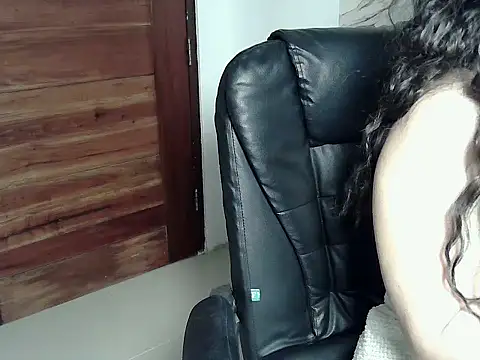 SweetAsianAss webcam