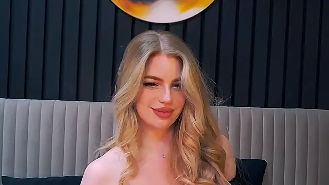 MilanaCeleste webcam