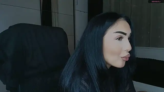 mistress_meryem - Mistress_meryem's free webcam - UK Sex Cams