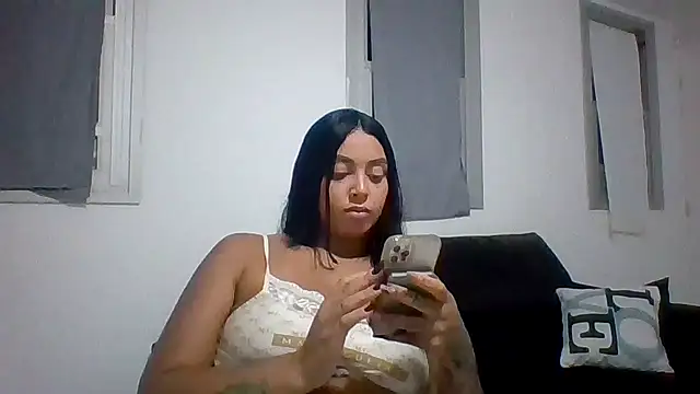Nandinha777 webcam