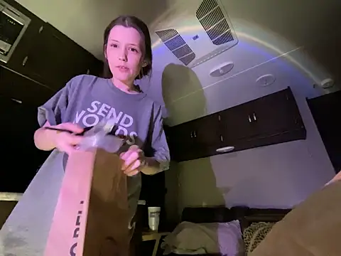 Thedeepwebcutie webcam