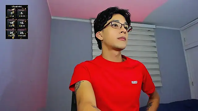 tom_howard - Tom_Howard's free webcam - UK Sex Cams