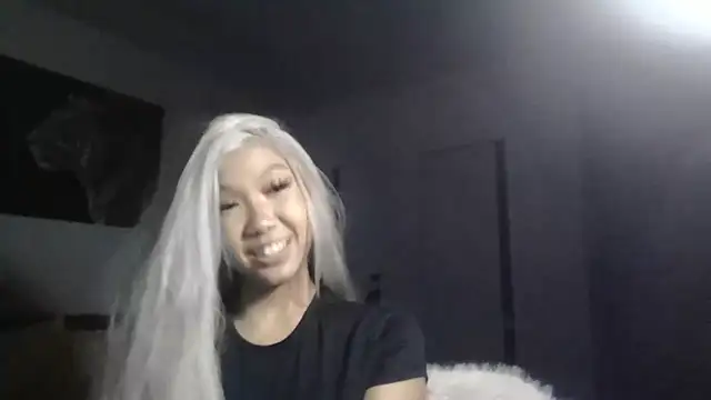 cryptokimgirl webcam