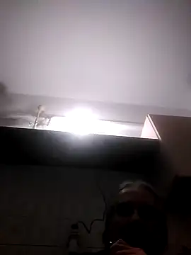 Sweet_Daddy_John webcam