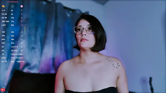 ScarlettRedsins webcam