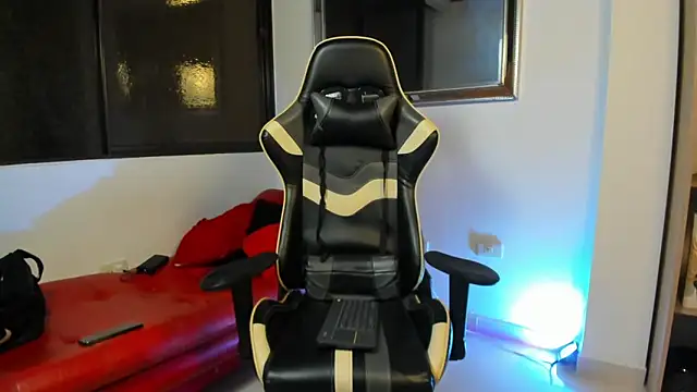 julian_wallace webcam